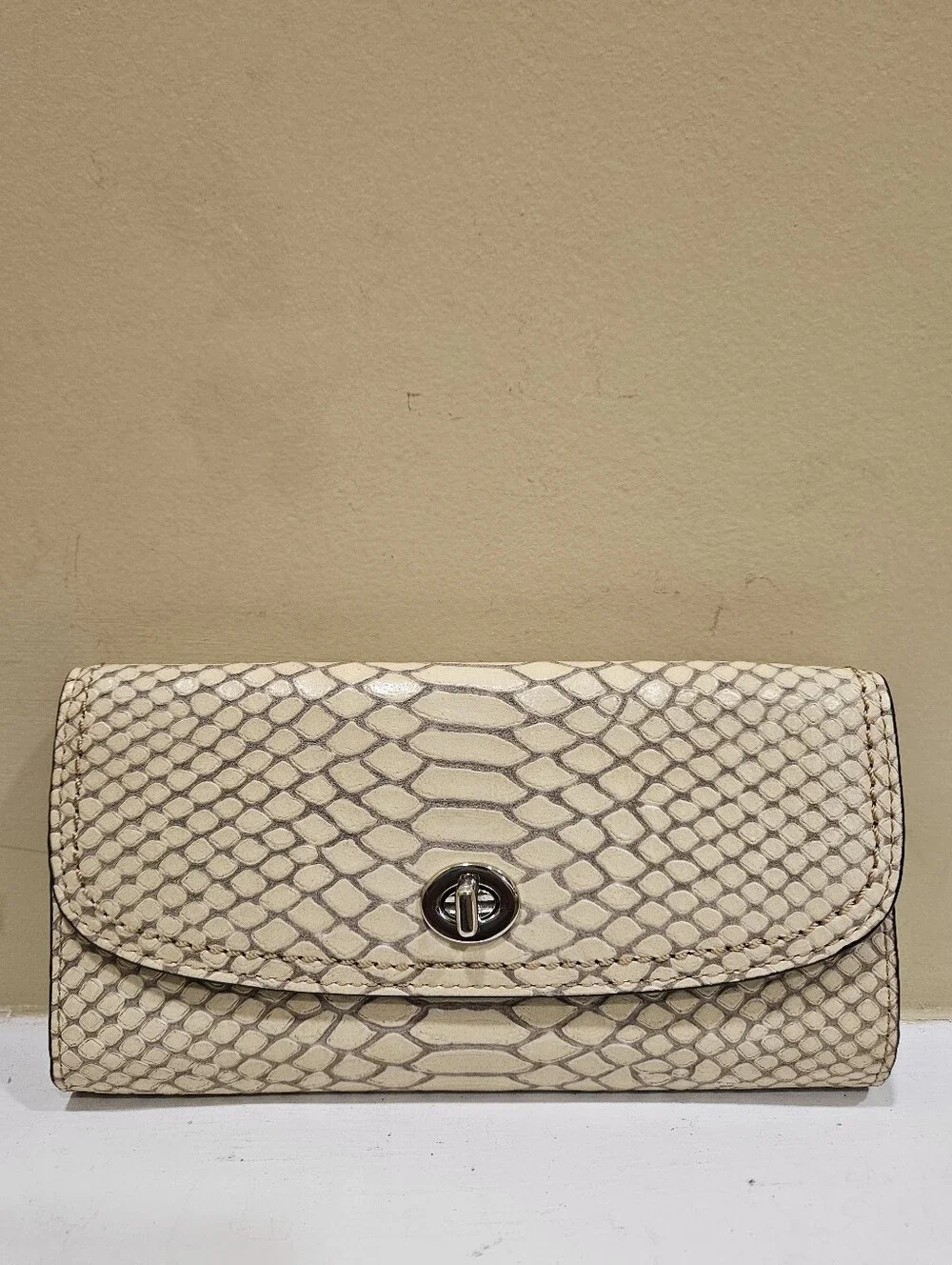 Coach stylish snake